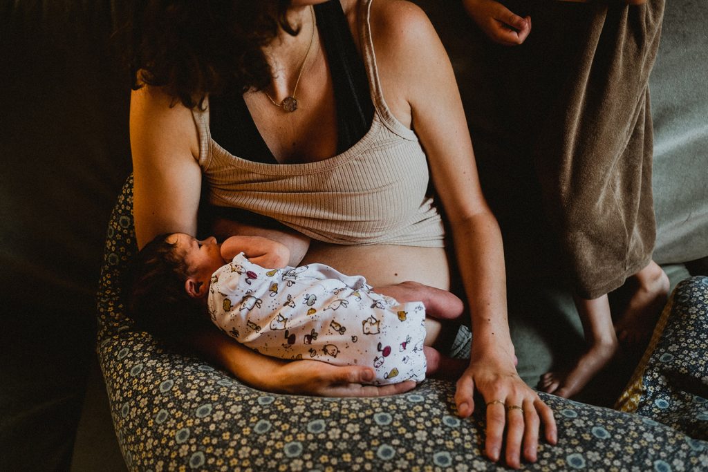 yoga postnatal avec bébé avec méthode de gasquet au Vigan en petit groupe de mamans